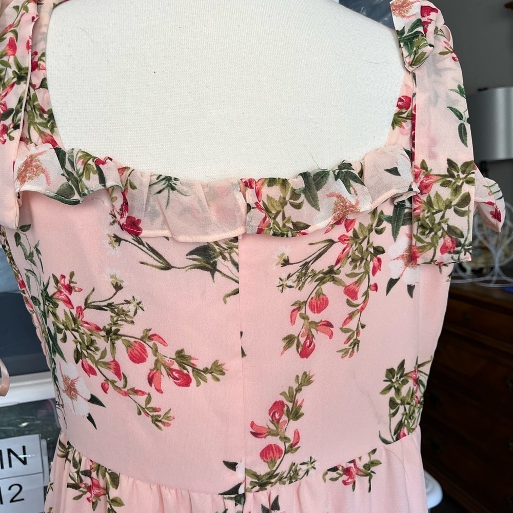 Floral Dress - Picture 6 of 9